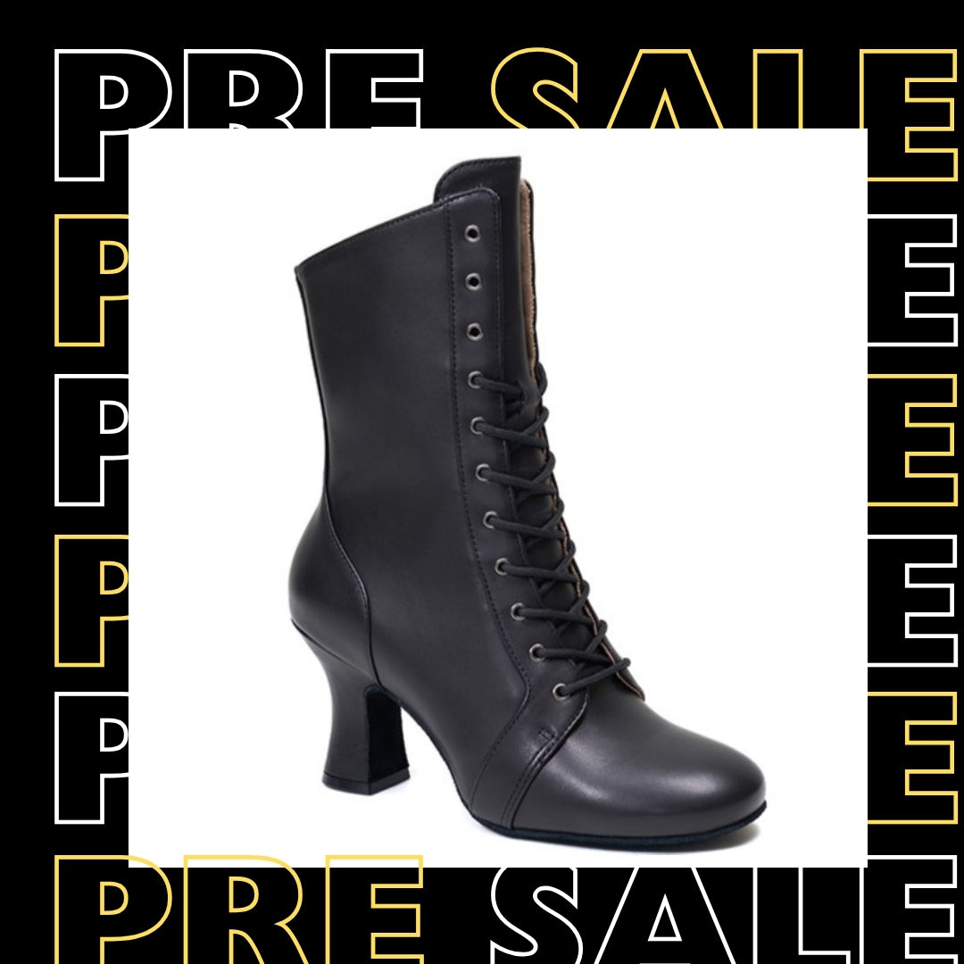 Roxie Bouge Moi Black Character Boot